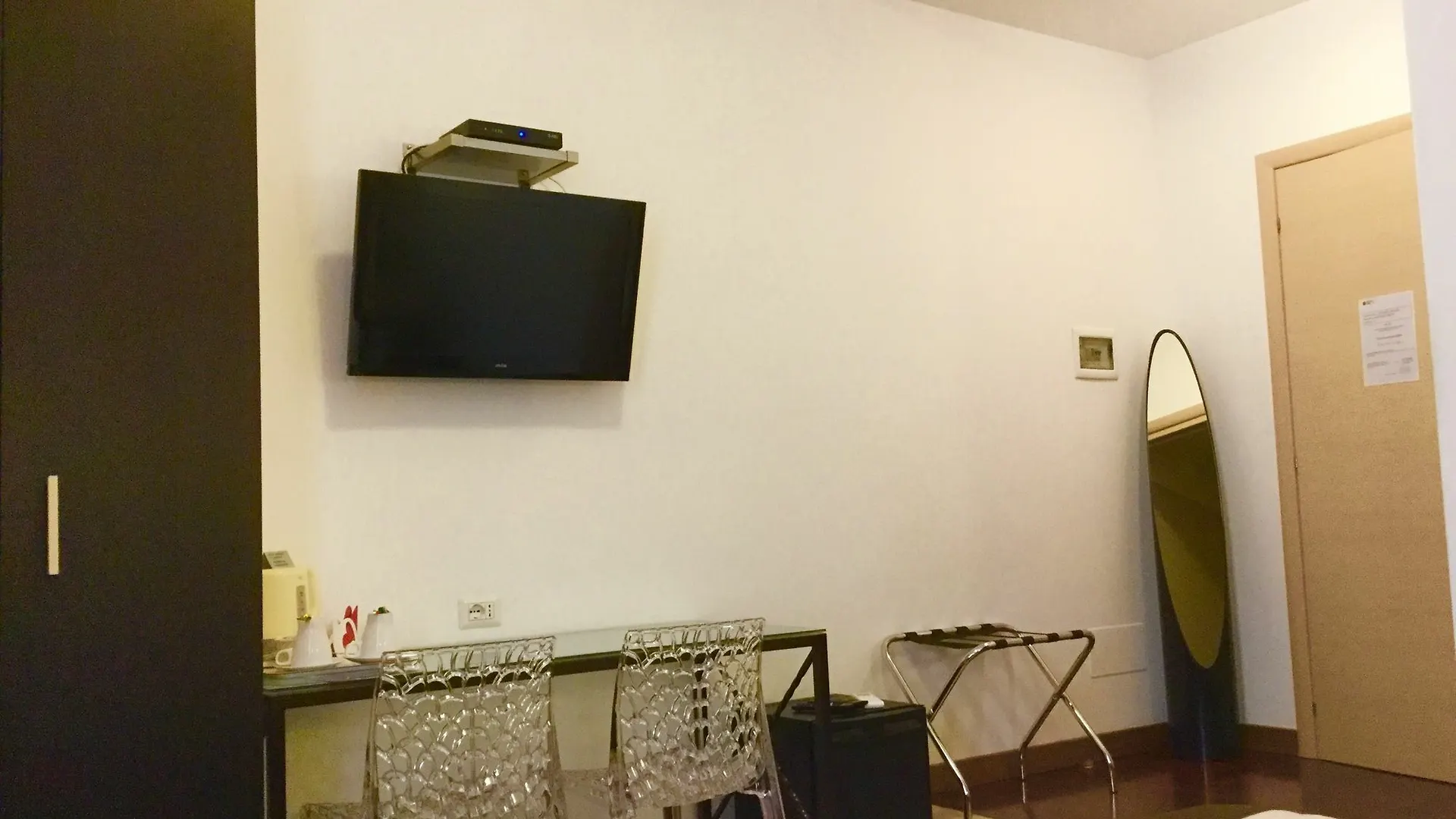 רומא Castel Sant'Angelo Inn בית הארחה